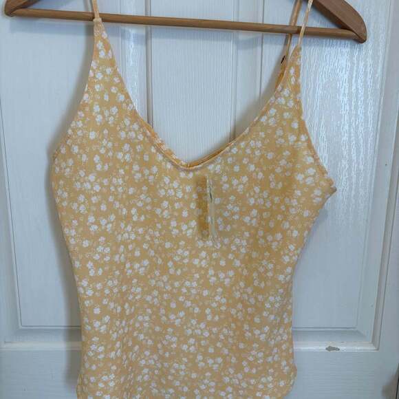 2 Pc Floral & Polka Dot Cami Tank Top Bundle Women’s Small Yellow & Green NWT - Picture 8 of 11